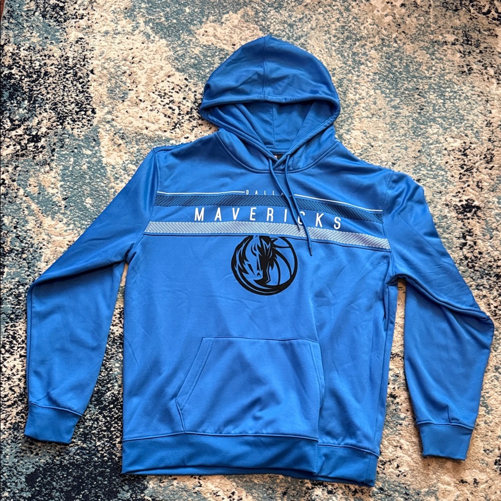 Dallas Mavericks Pullover Hoodie